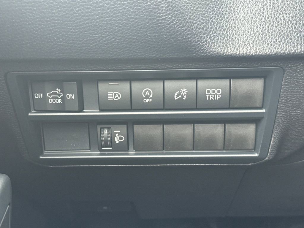 New 2026 Toyota Tundra SR image 31