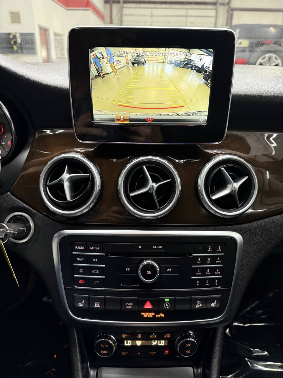 Used 2017 Mercedes-Benz GLA 250 4MATIC image 28