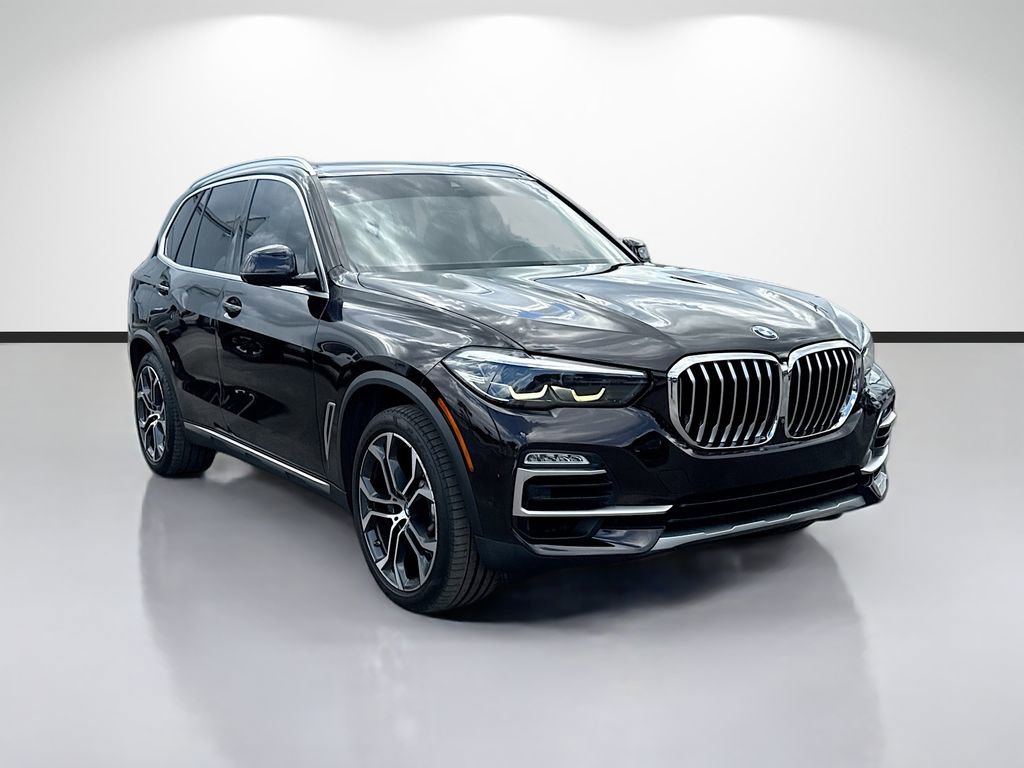 Used 2021 BMW X5 sDrive40i w/ Premium Package 3