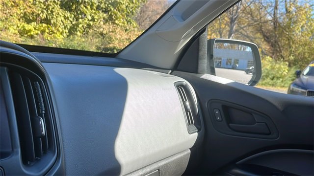 Used 2021 Chevrolet Colorado W/T w/ WT Convenience Package image 17