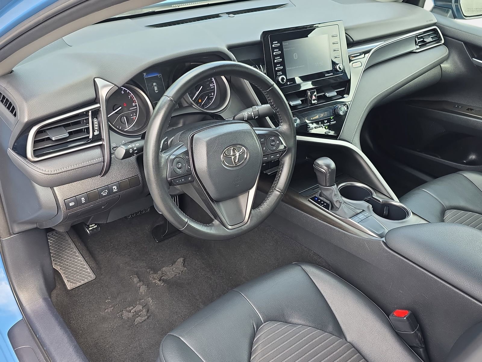 Used 2024 Toyota Camry SE image 15