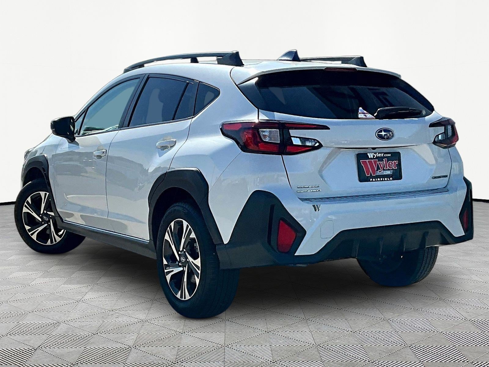 Used 2024 Subaru Crosstrek 2.0i Premium AWD/4WD image 4