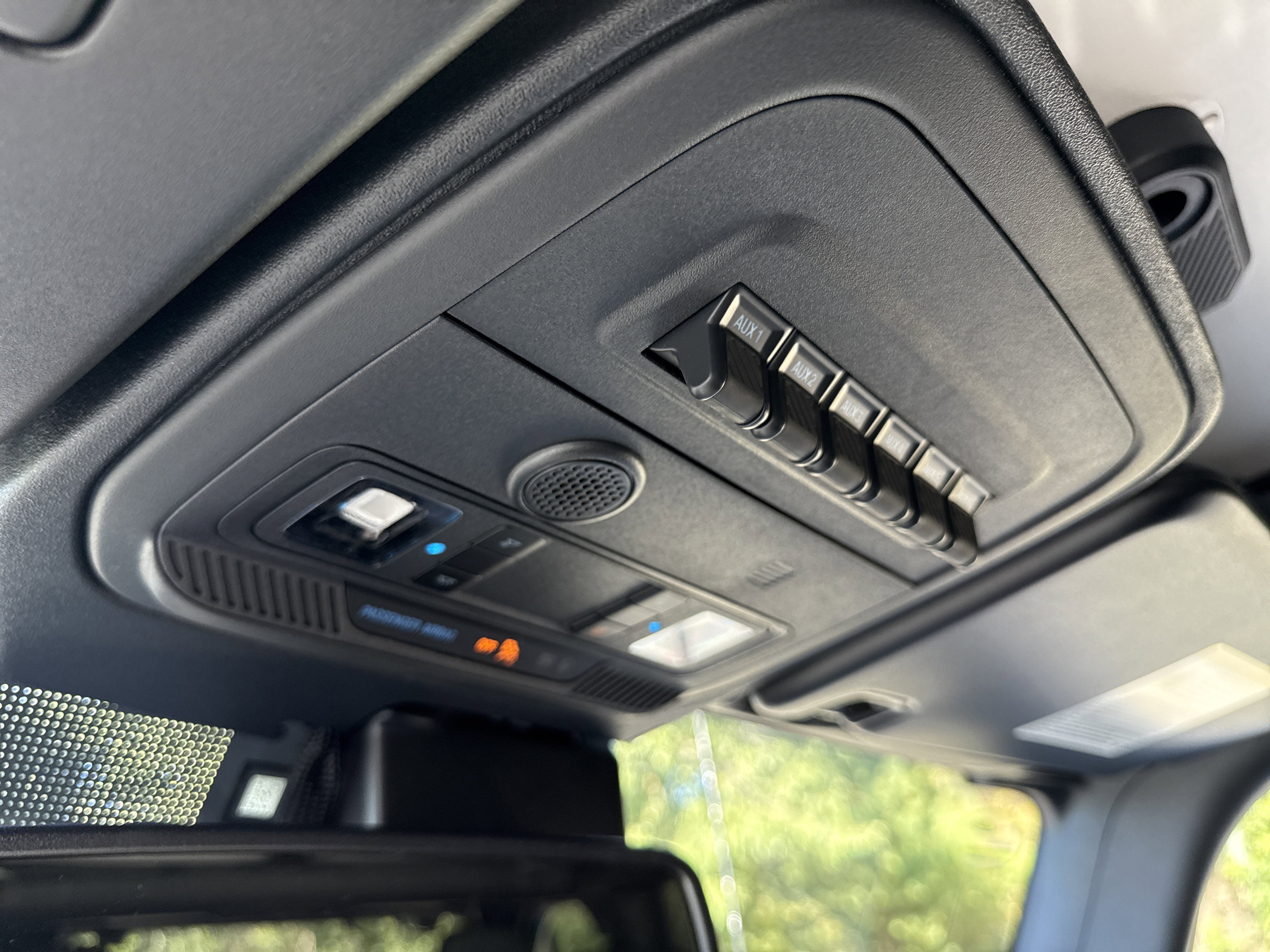 Used 2024 Ford Bronco Wildtrak image 28