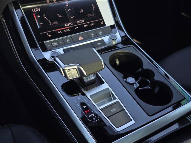 Certified 2026 Audi Q7 2.0T Premium Plus AWD/4WD image 24