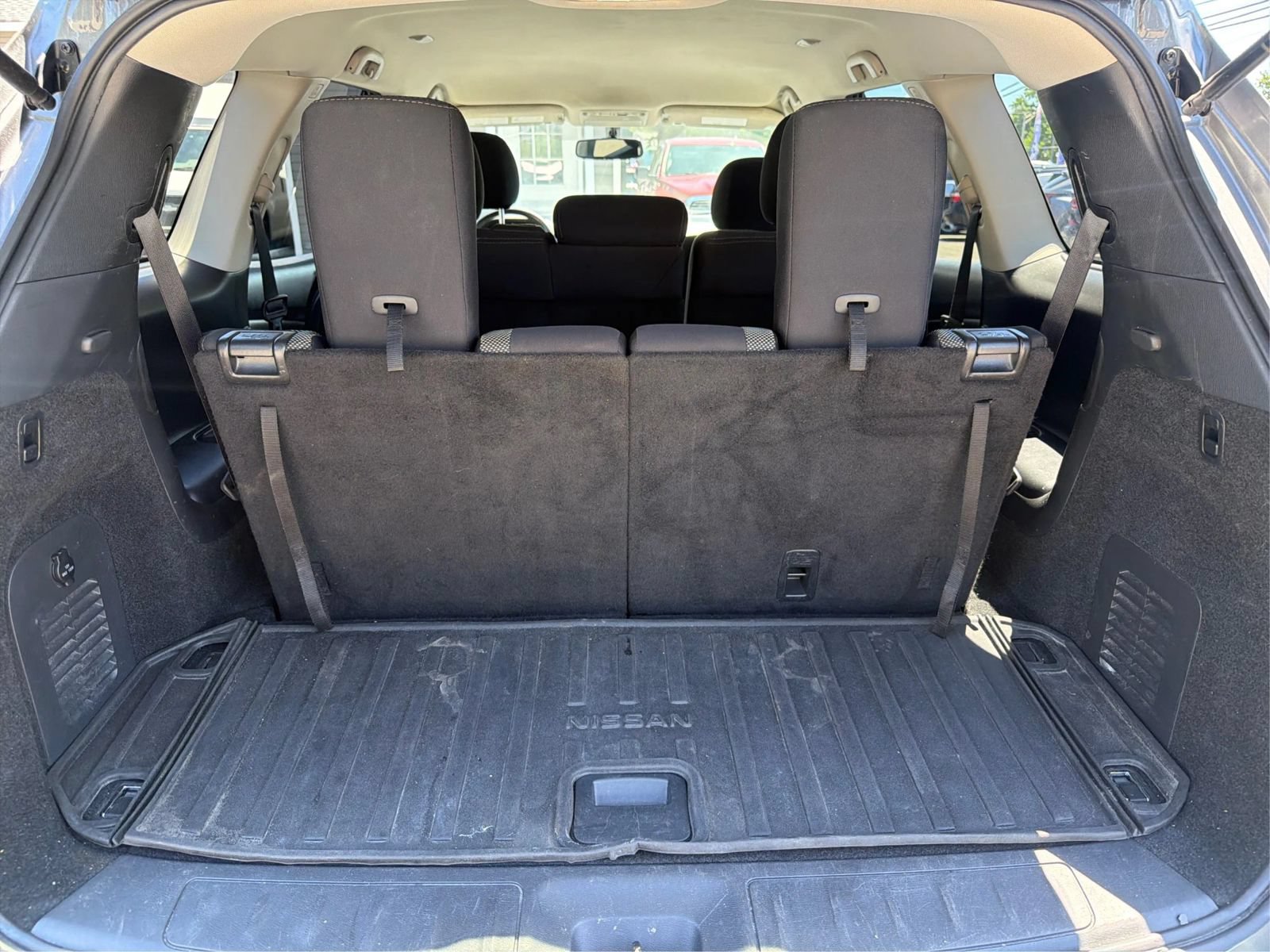 Used 2019 Nissan Pathfinder SV w/ SV Tech Package AWD/4WD image 11