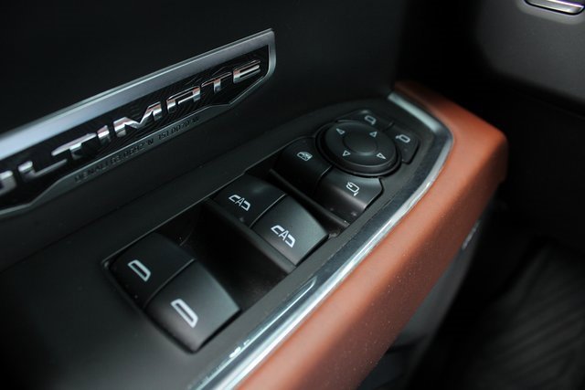 Used 2025 GMC Sierra 1500 Denali Ultimate image 12