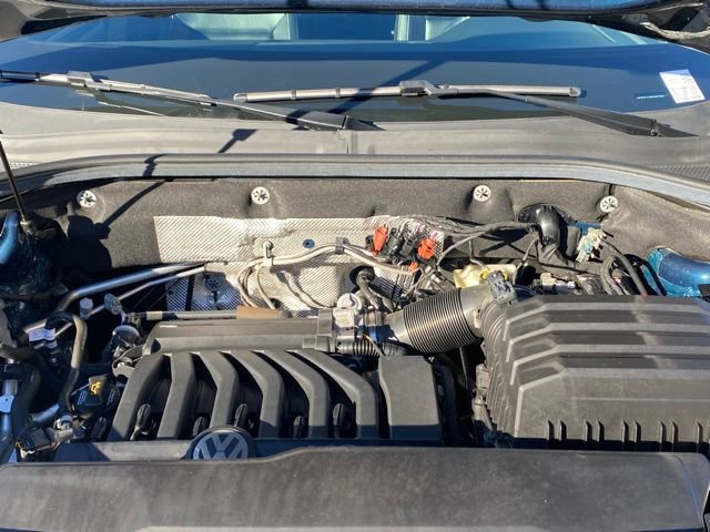 Used 2021 Volkswagen Atlas SEL R-Line image 10