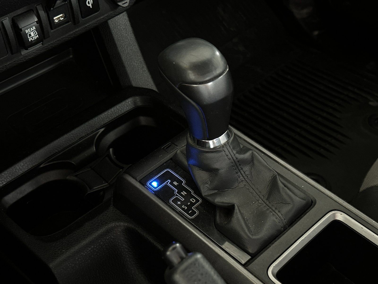 Used 2023 Toyota Tacoma TRD Off-Road AWD/4WD image 18