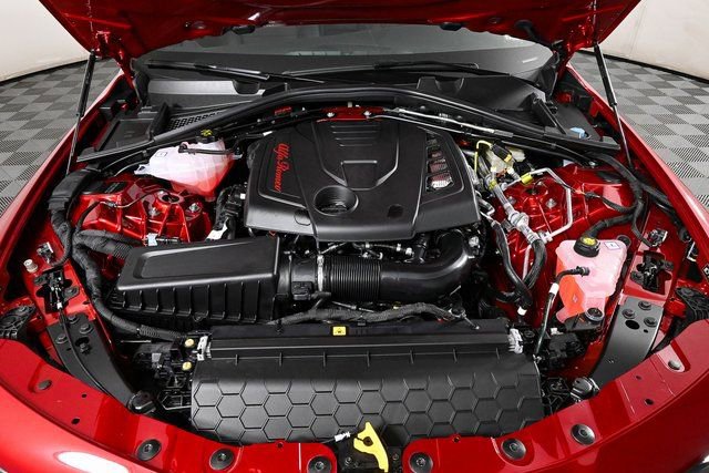 New 2025 Alfa Romeo Giulia w/ Driving Assist Package RWD image 35