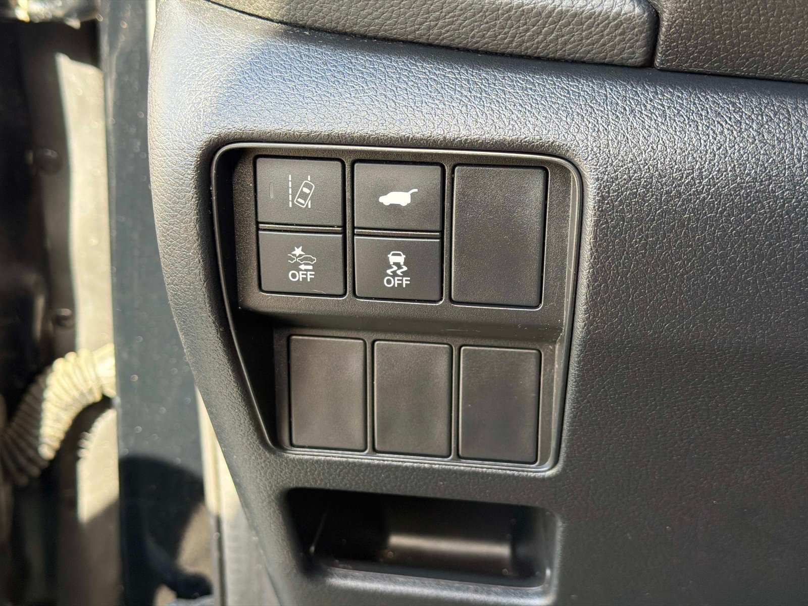 Used 2018 Honda CR-V Touring image 22