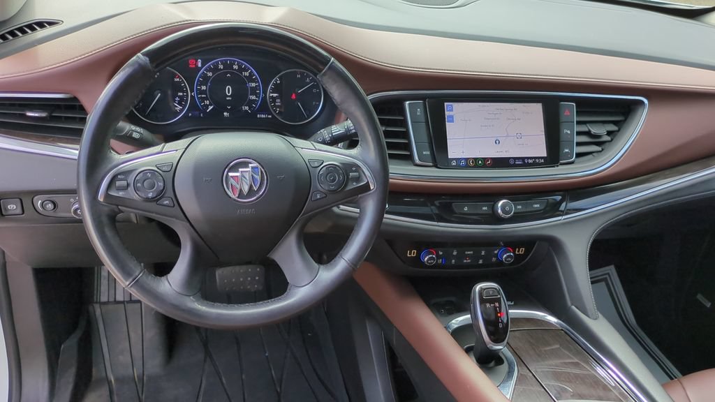 Used 2021 Buick Enclave Avenir w/ Avenir Technology Package FWD image 18