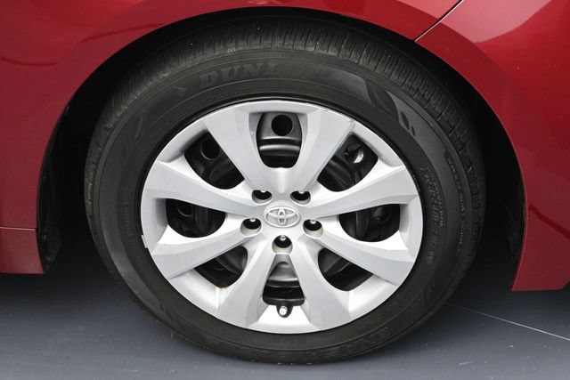 Used 2025 Toyota Corolla LE FWD image 6