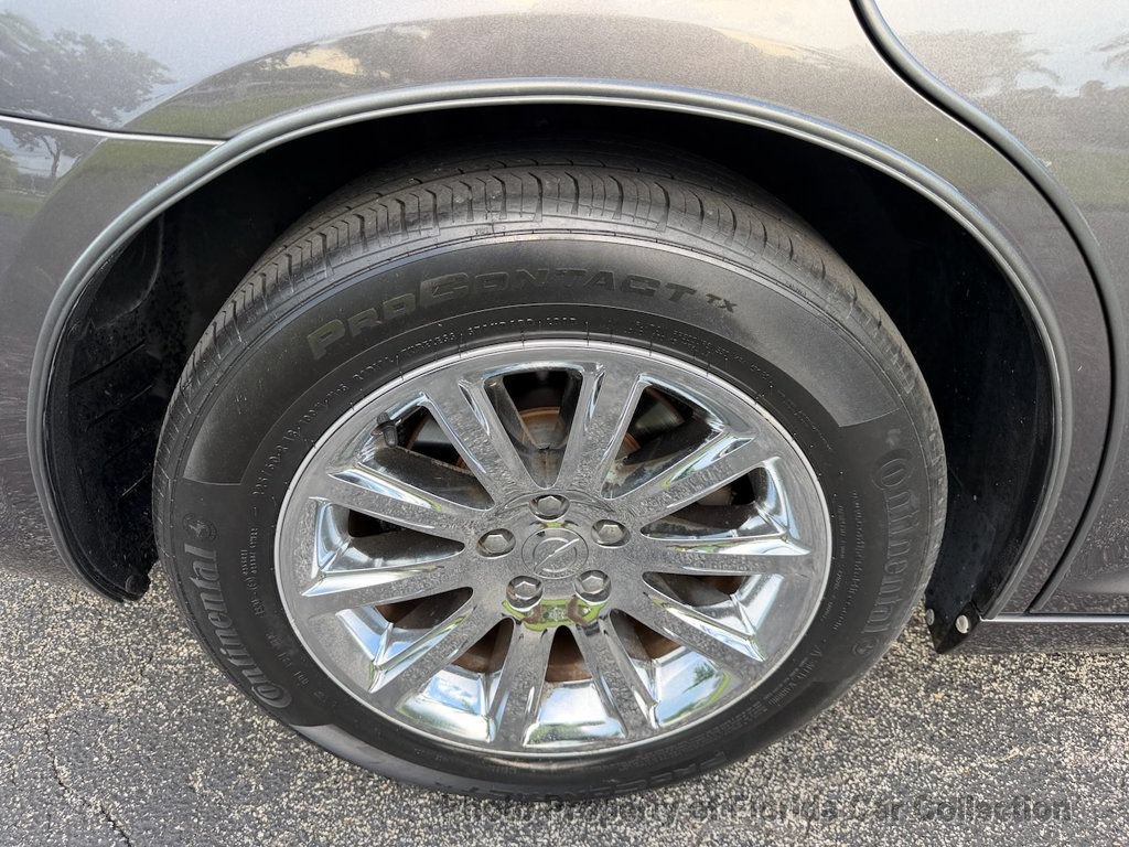 Used 2013 Chrysler 300 C RWD image 75