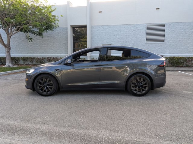 Used 2023 Tesla Model X image 5
