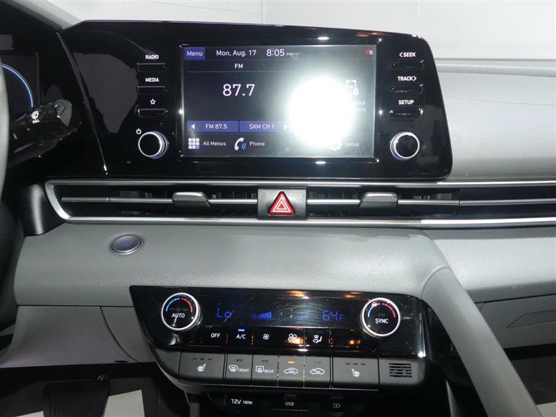 Used 2022 Hyundai Elantra SEL w/ Convenience Package FWD image 36