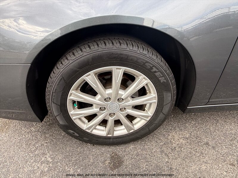 Used 2011 Buick Lucerne CXL FWD image 20