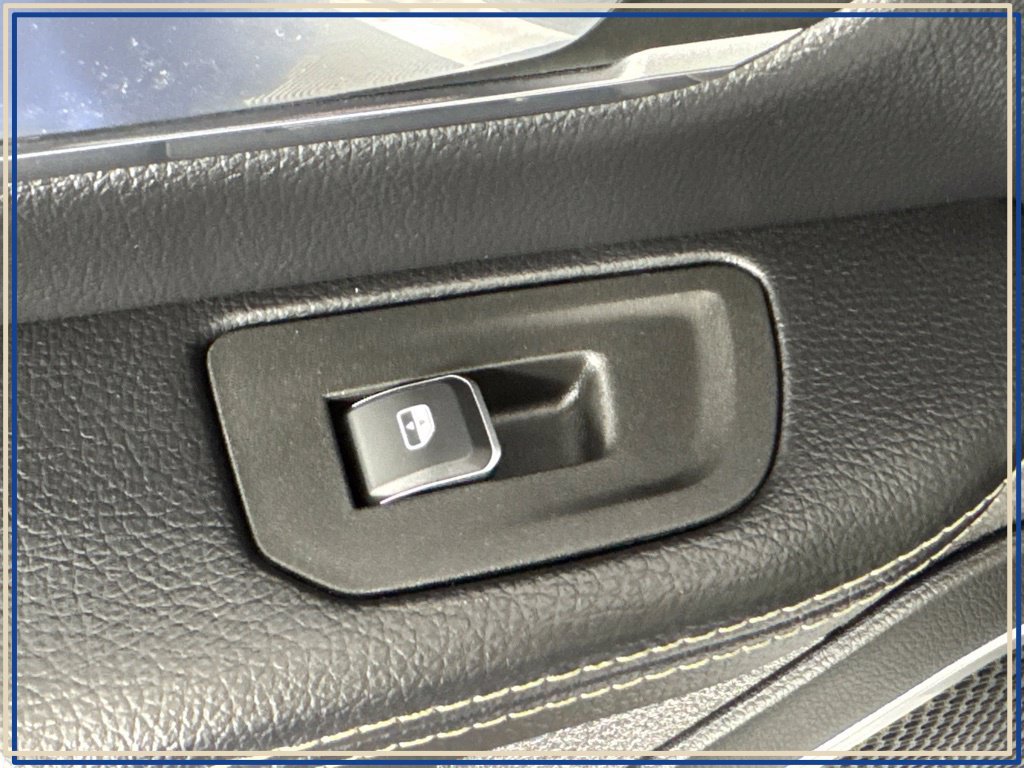 Used 2026 RAM 1500 Laramie AWD/4WD image 41