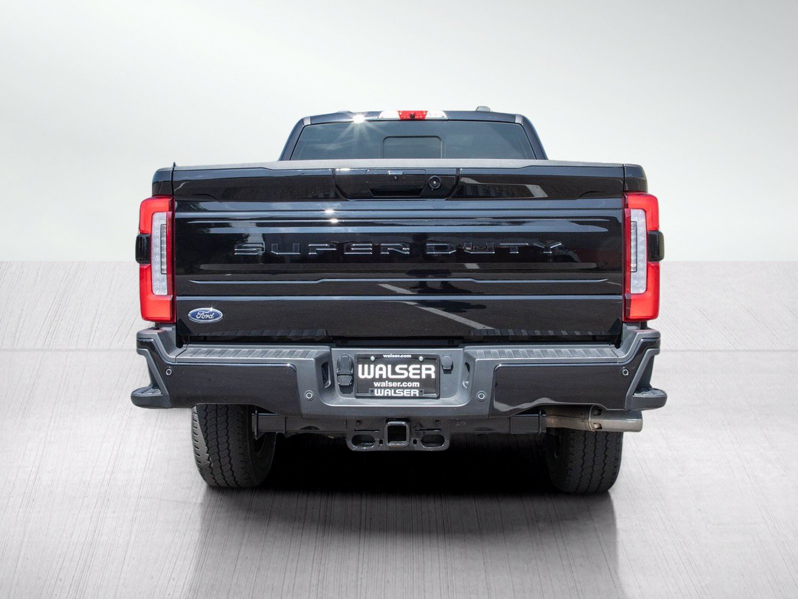 Used 2025 Ford F350 Platinum AWD/4WD image 5