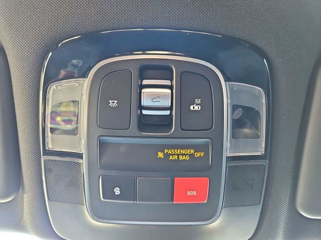 Used 2022 Hyundai Santa Cruz SEL Premium image 21