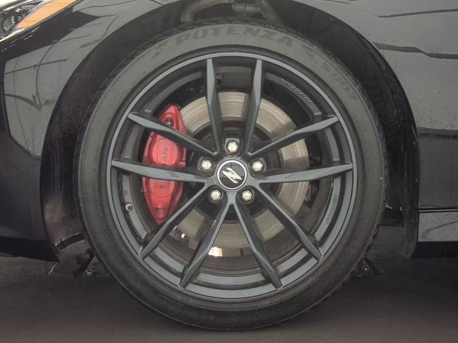 Used 2024 Nissan Z Performance w/ Floor Mat Package image 10