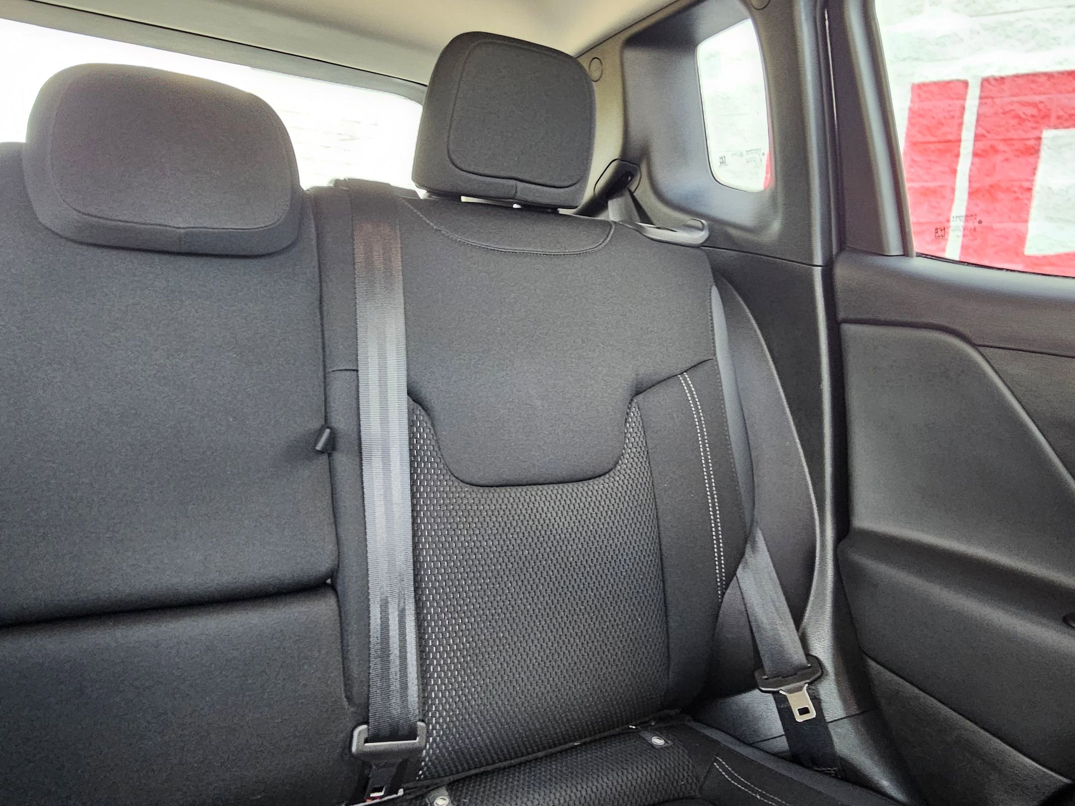 Used 2022 Jeep Renegade Latitude w/ Convenience Group AWD/4WD image 27