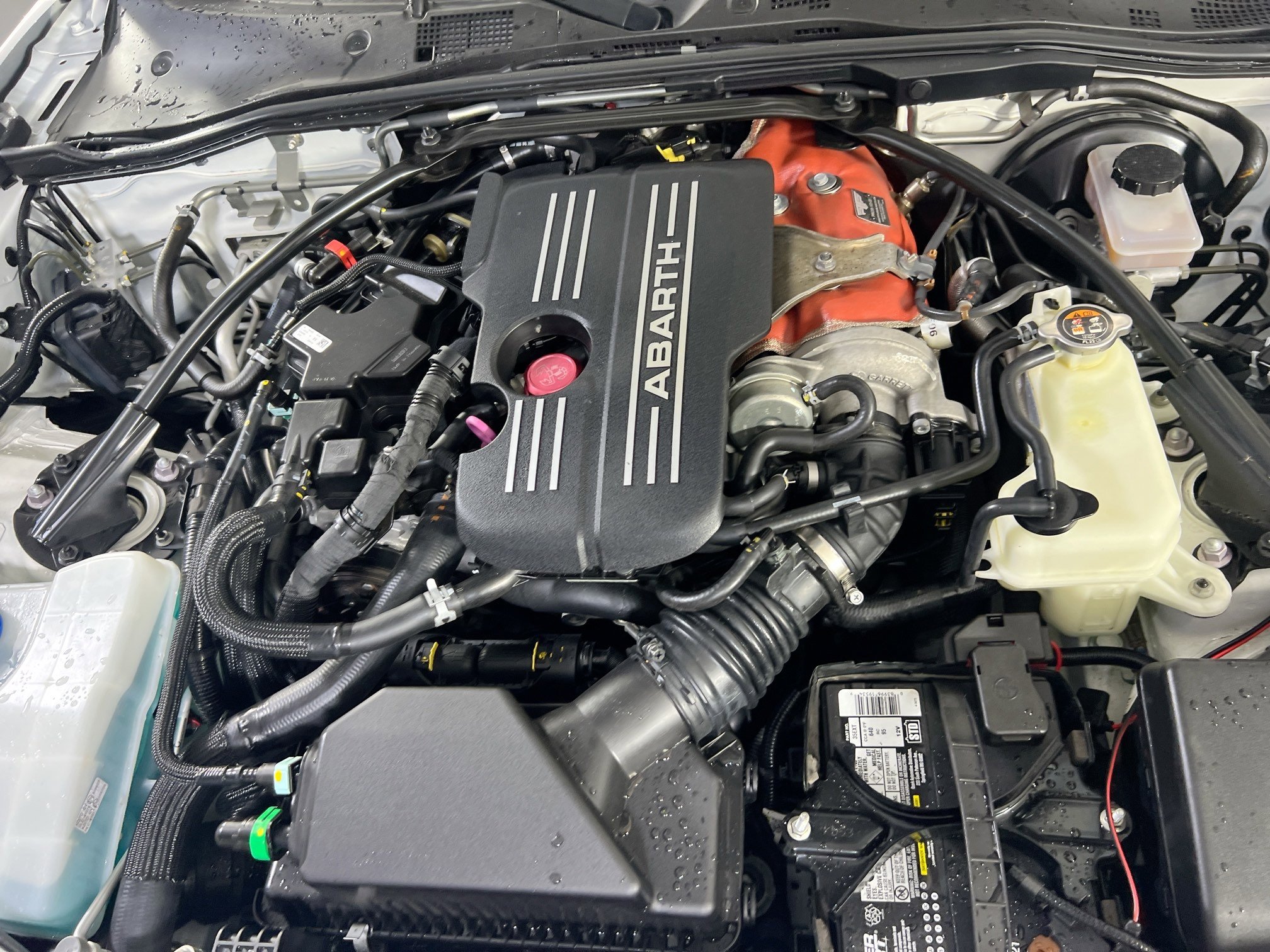 Used 2017 FIAT 124 Spider Abarth image 27