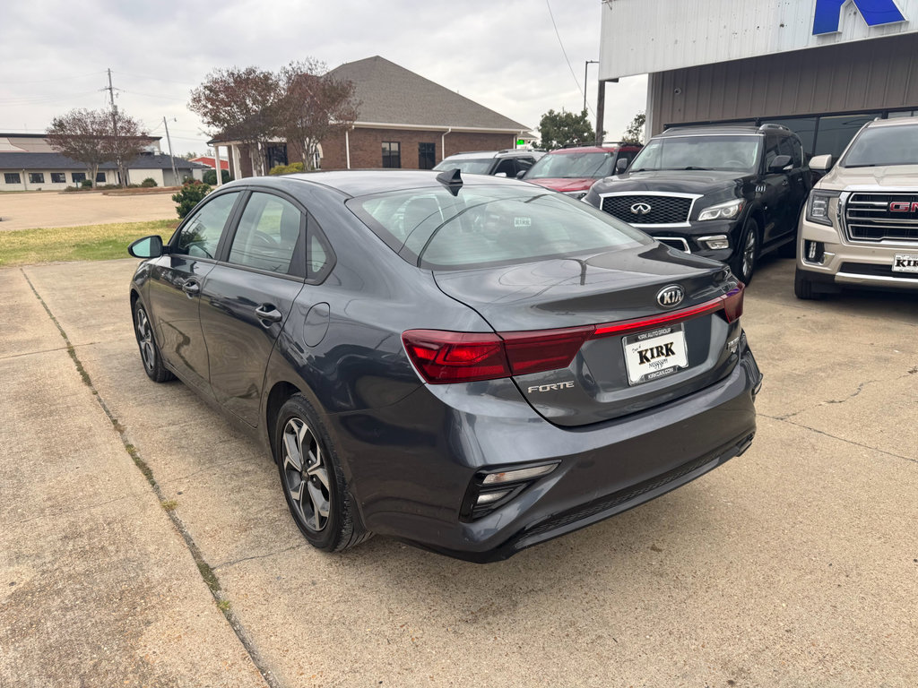 Used 2021 Kia Forte LXS image 3