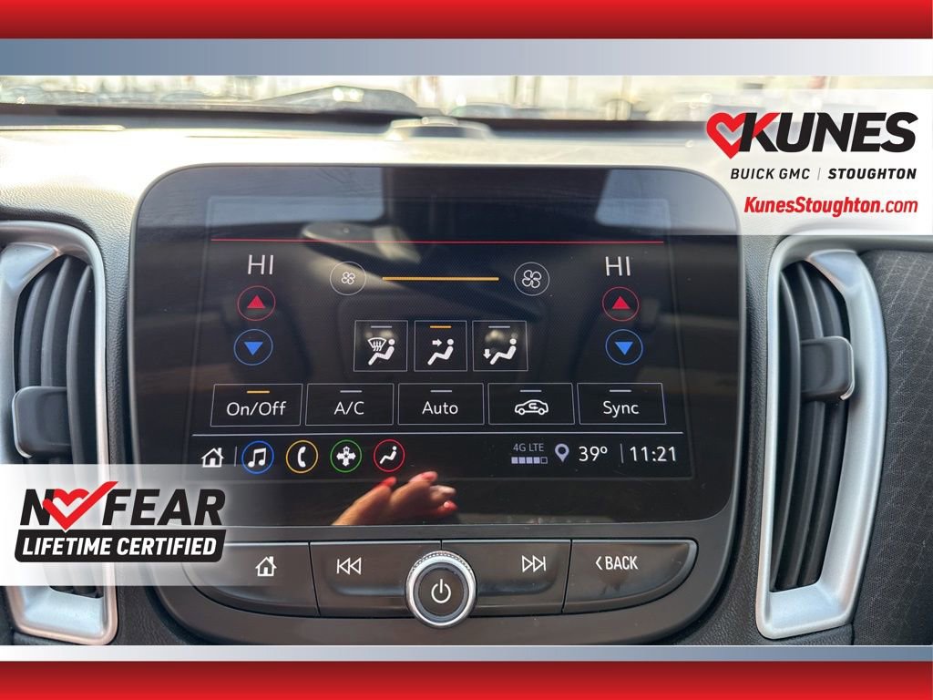 Used 2024 Chevrolet Malibu LT image 31