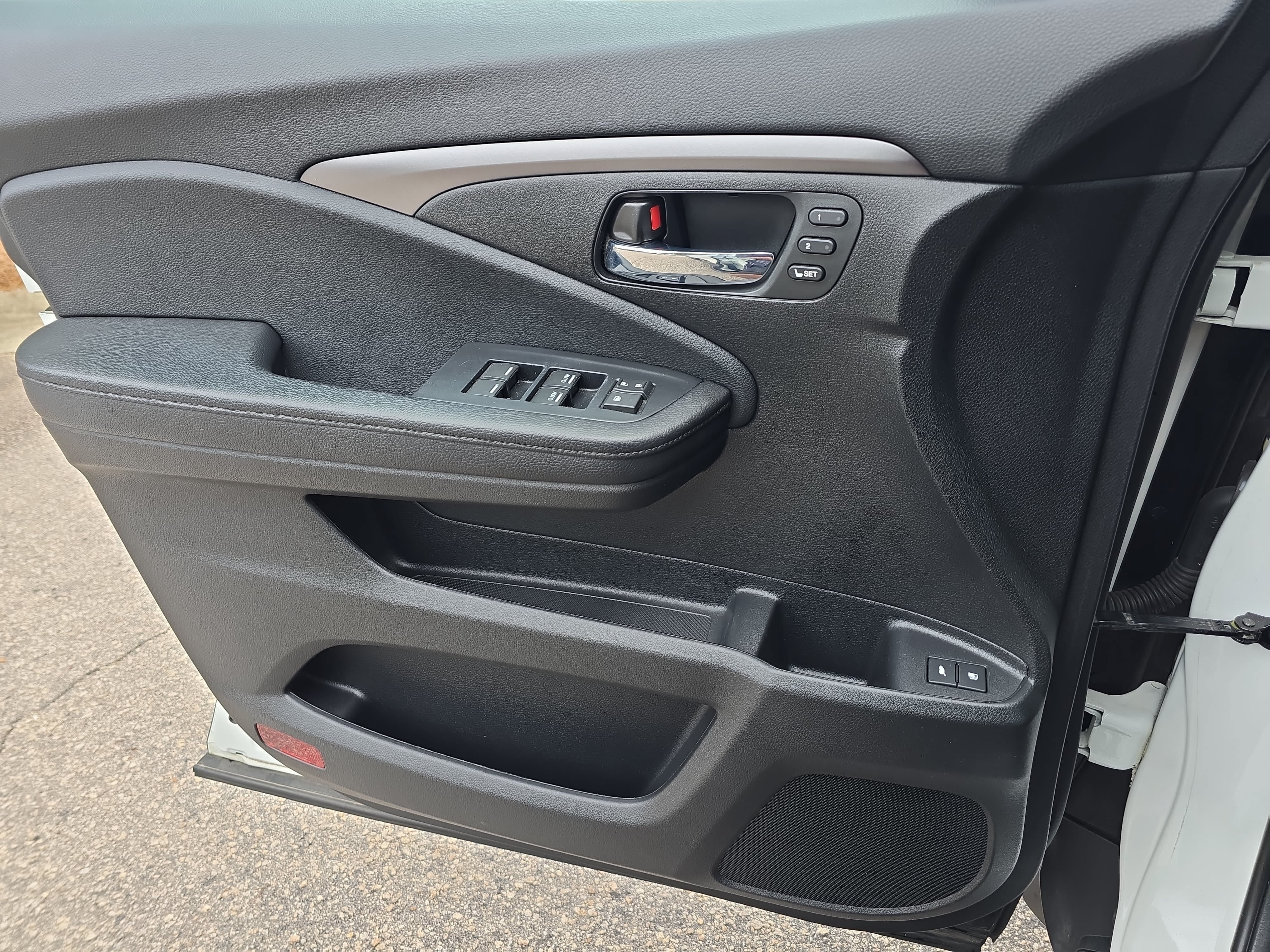 Used 2021 Honda Pilot Special Edition image 27