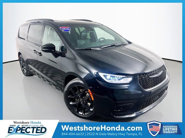 Used 2026 Chrysler Pacifica Limited w/ S Appearance Package image 1