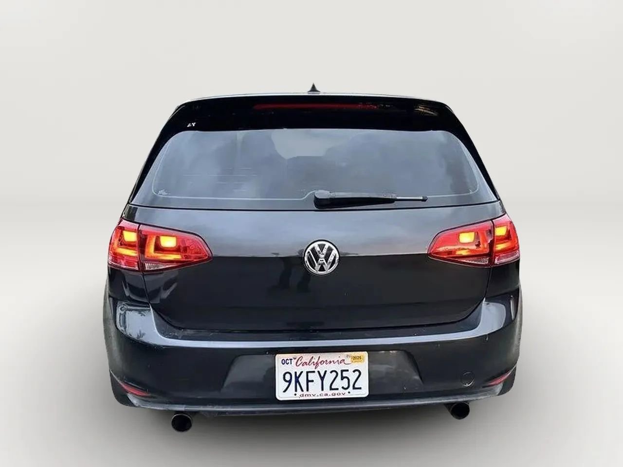 Used 2016 Volkswagen GTI Autobahn w/ Lighting Package (SEL) FWD image 10