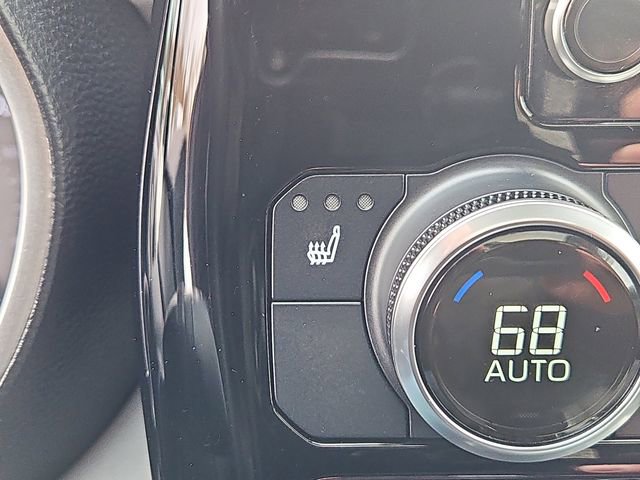 Used 2022 Toyota Highlander XLE image 18