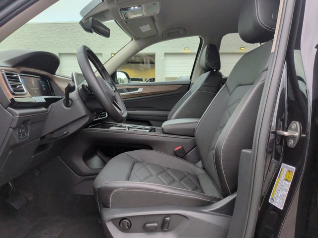 Used 2026 Volkswagen Atlas SE AWD/4WD image 10