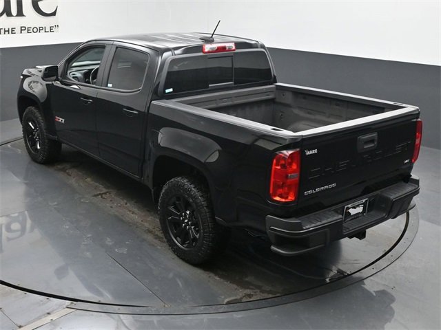 Used 2022 Chevrolet Colorado Z71 w/ Z71 Midnight Edition image 39
