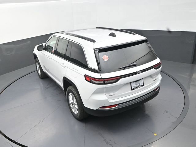 New 2026 Jeep Grand Cherokee Laredo X AWD/4WD image 15