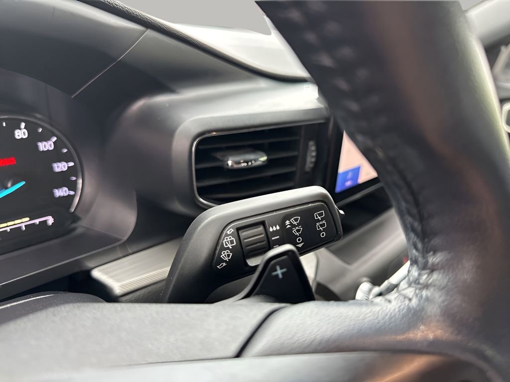 Used 2020 Ford Explorer XLT w/ Equipment Group 202A image 33