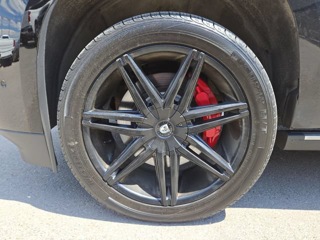 Used 2018 Cadillac Escalade Platinum AWD/4WD image 7