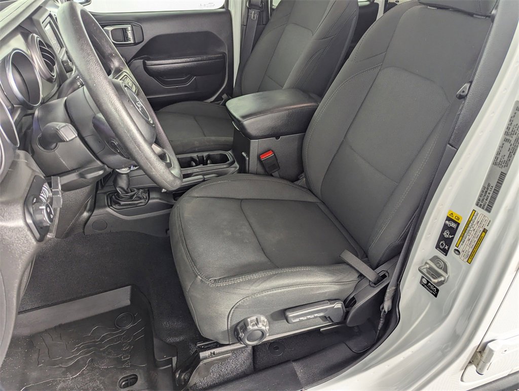 Used 2021 Jeep Gladiator Sport image 12