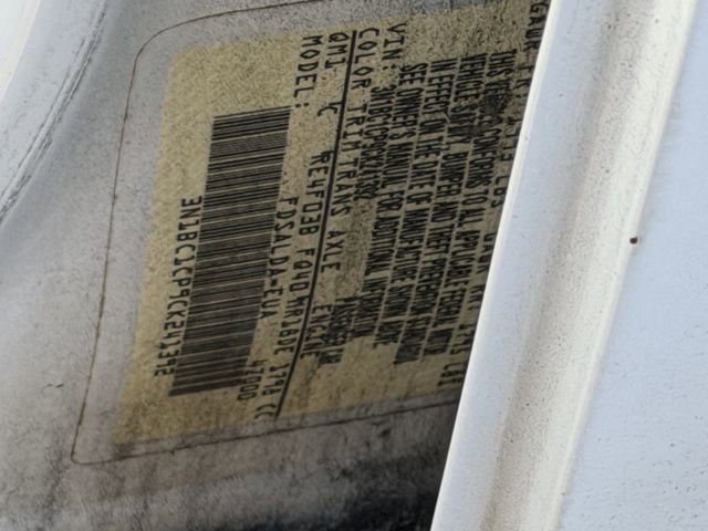 Used 2012 Nissan Versa 1.8 S w/ Convenience Pkg image 10