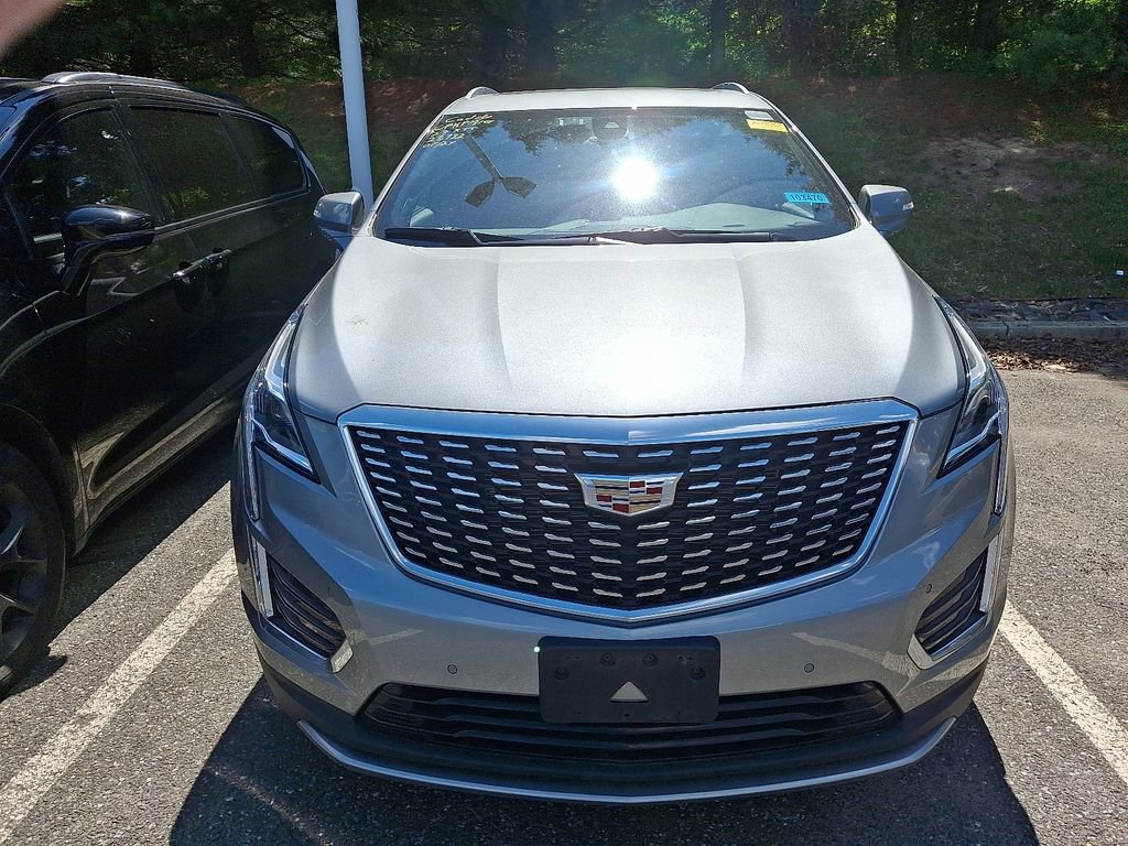 Used 2023 Cadillac XT5 Premium Luxury w/ LPO, Floor Liner Package AWD/4WD image 2