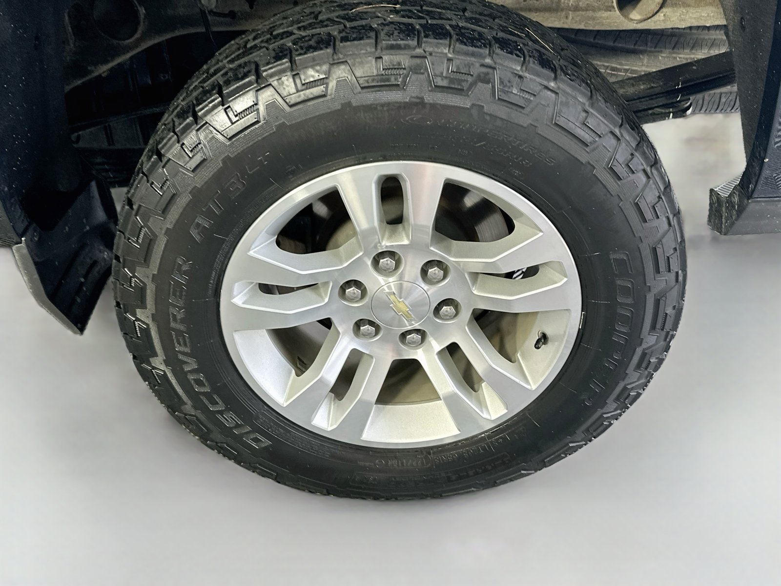 Used 2019 Chevrolet Silverado 1500 LT w/ All Star Edition AWD/4WD image 28