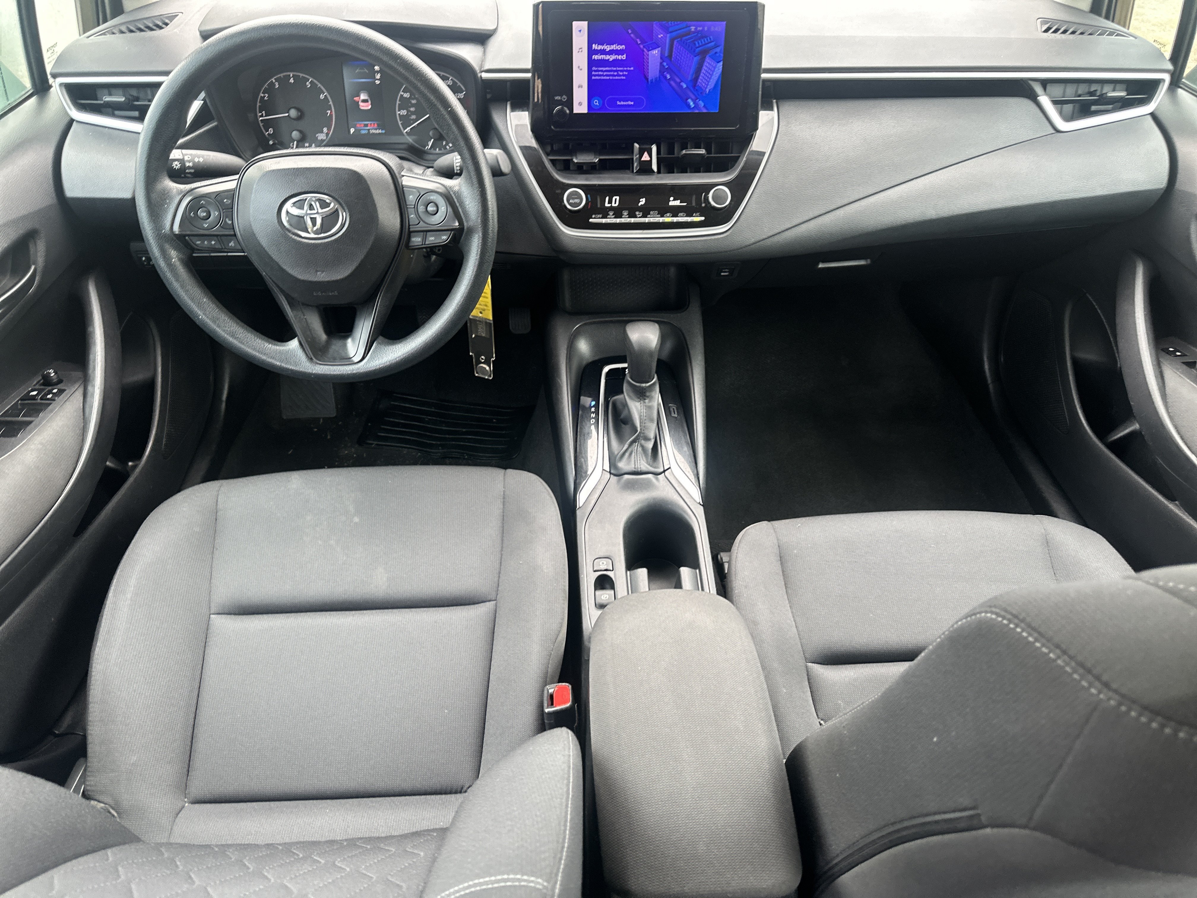 Used 2024 Toyota Corolla LE FWD image 22