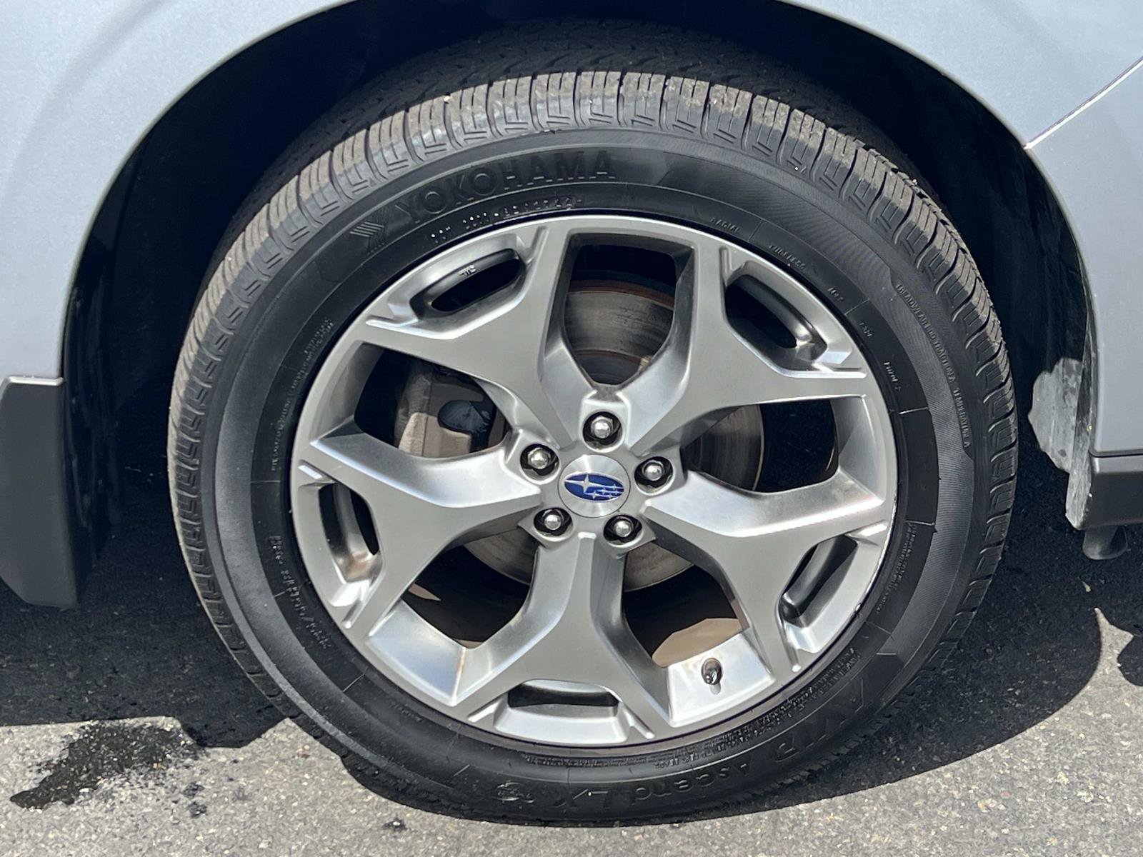 Used 2017 Subaru Forester 2.5i Touring AWD/4WD image 30