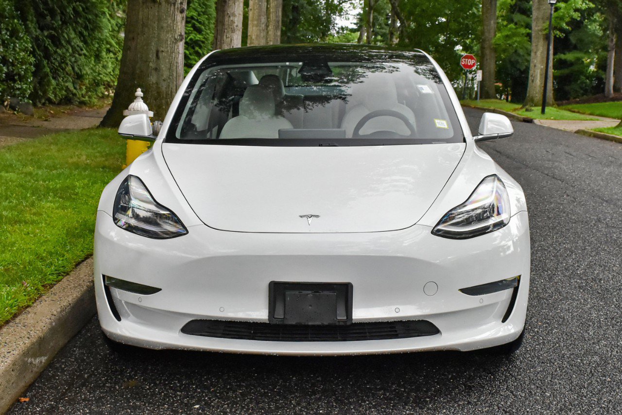 Used 2020 Tesla Model 3 Long Range AWD/4WD image 11