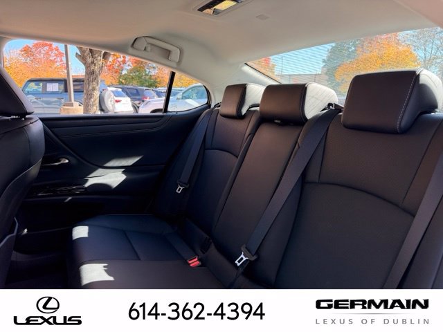 Used 2024 Lexus ES 350 w/ Premium Package FWD image 13