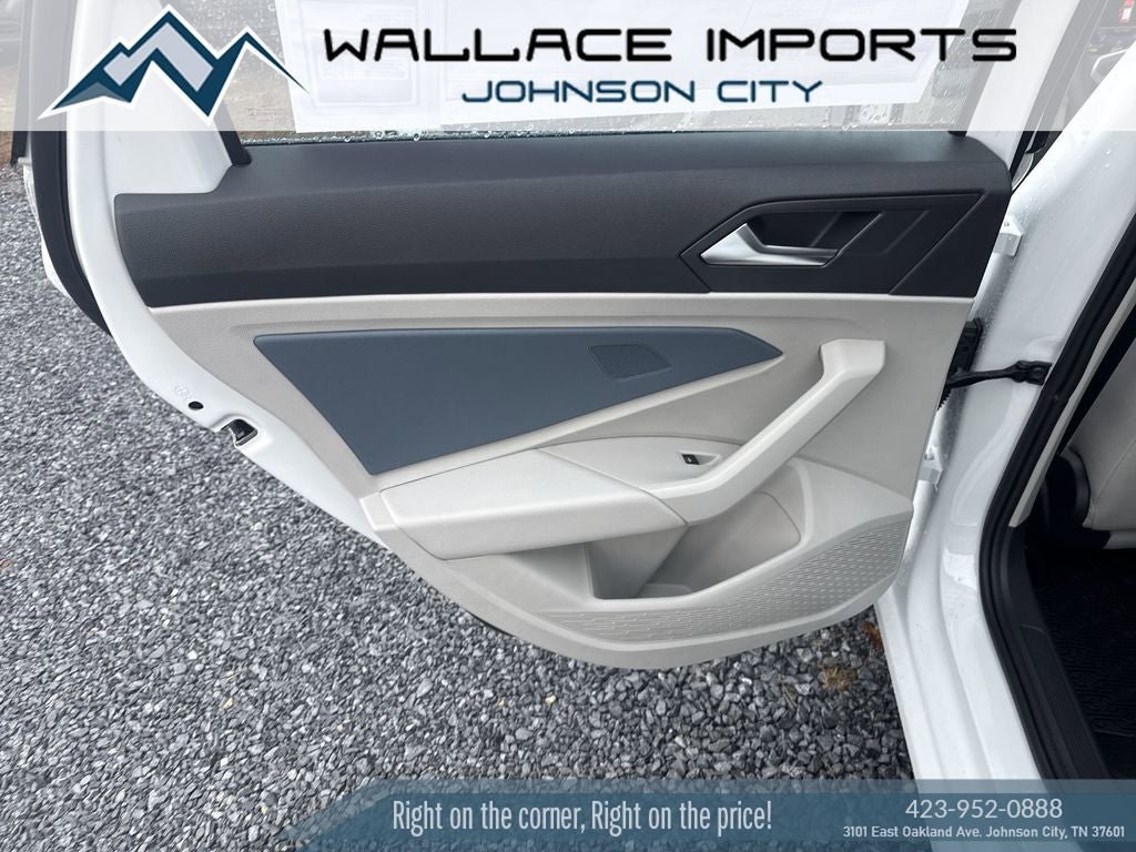 New 2026 Volkswagen Jetta SE FWD image 26