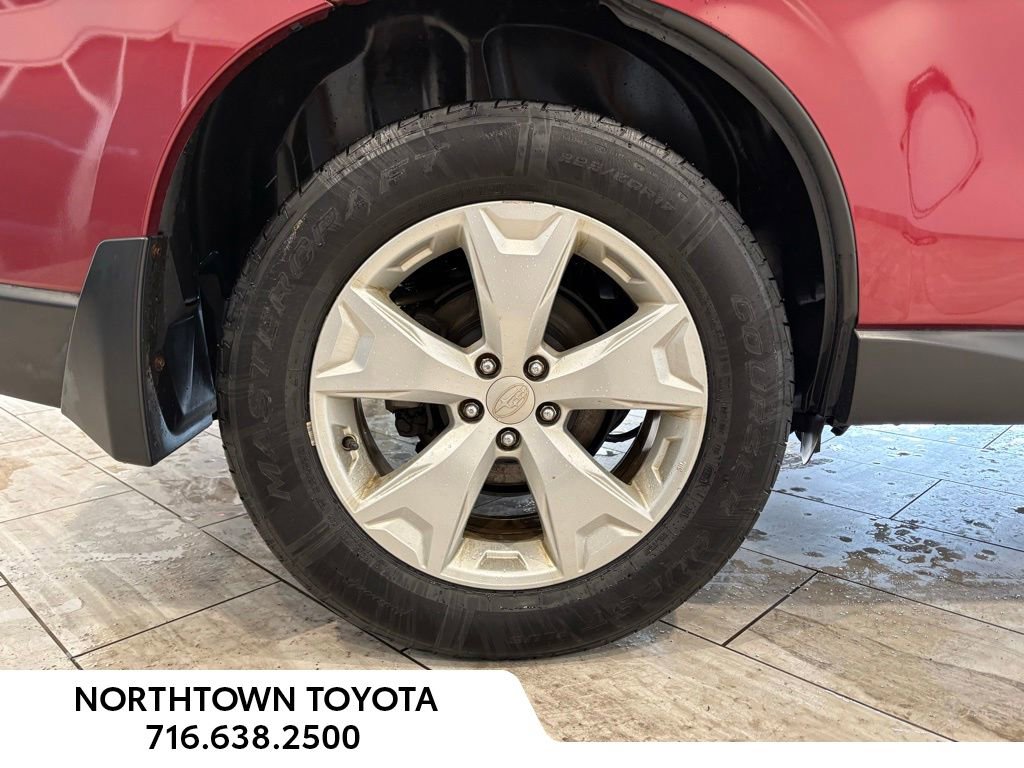 Used 2016 Subaru Forester 2.5i Limited image 9