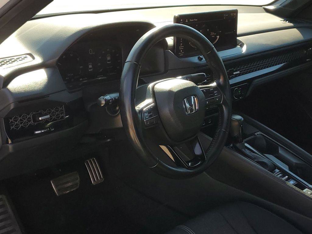 Used 2024 Honda Accord Sport image 9
