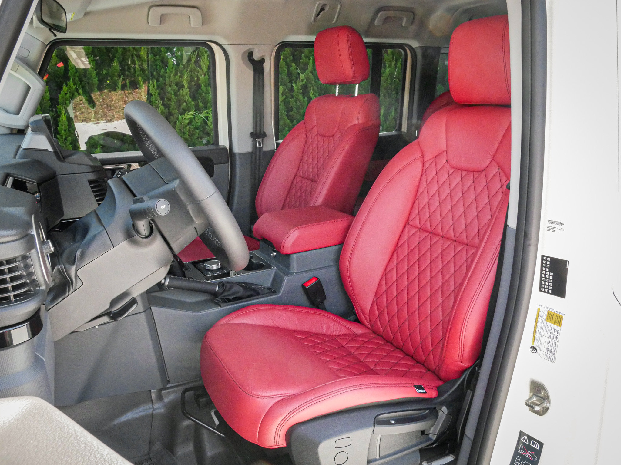 Used 2025 INEOS Grenadier Station Wagon AWD/4WD image 16
