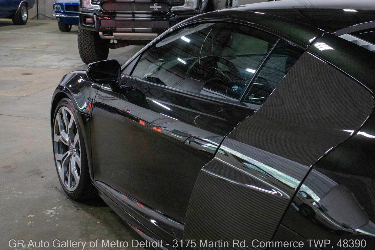 Used 2015 Audi R8 V10 image 22